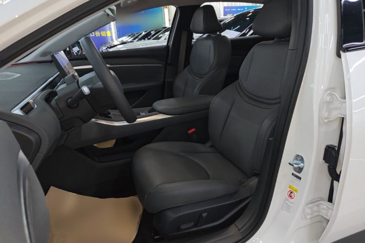 Used XPeng MONA M03 2024 620 with Ultra-Long Range Left Front Seat