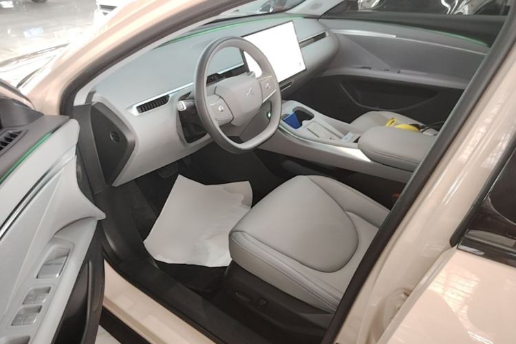 Used XPeng MONA M03 2024 620 with Ultra-Long Range Left Front Seat