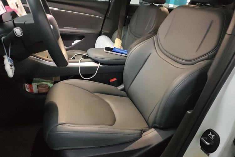 Used XPeng MONA M03 2024 620 with Ultra-Long Range Left Front Seat