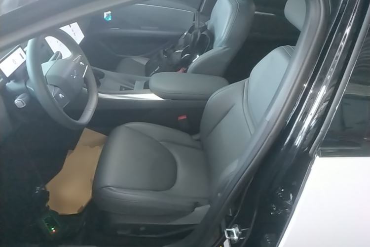 Used XPeng MONA M03 2024 620 with Ultra-Long Range Left Front Seat
