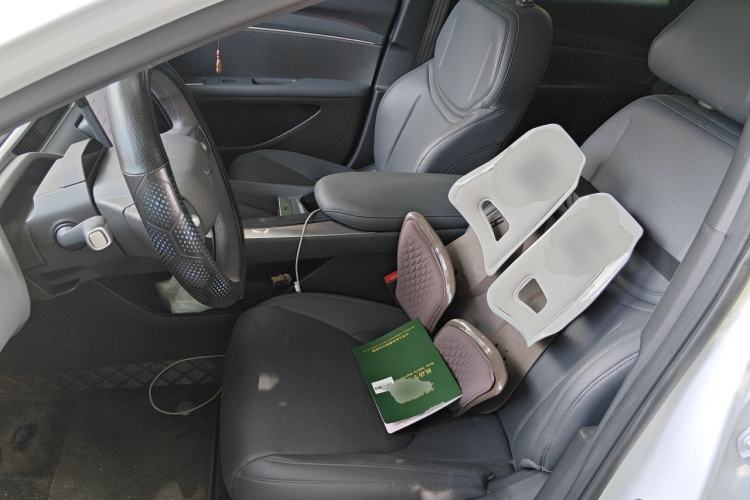 Used XPeng MONA M03 2024 620 with Ultra-Long Range Left Front Seat