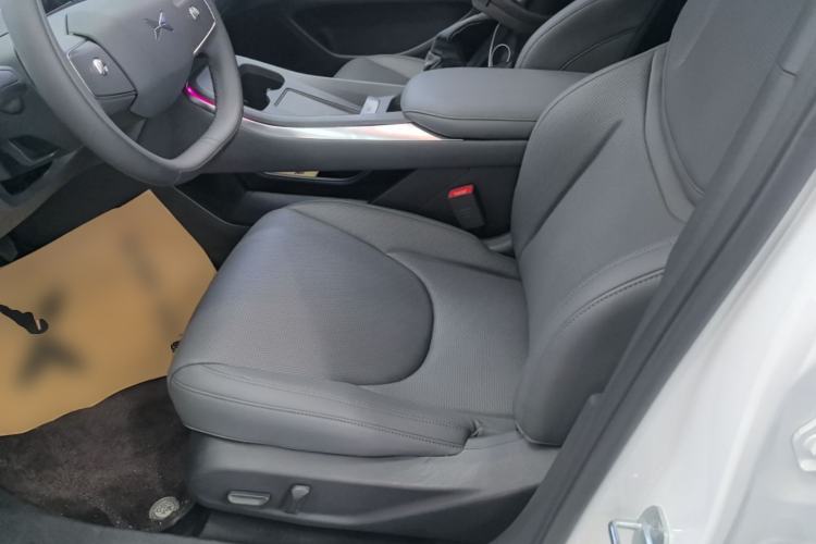 Used XPeng MONA M03 2024 620 with Ultra-Long Range Left Front Seat