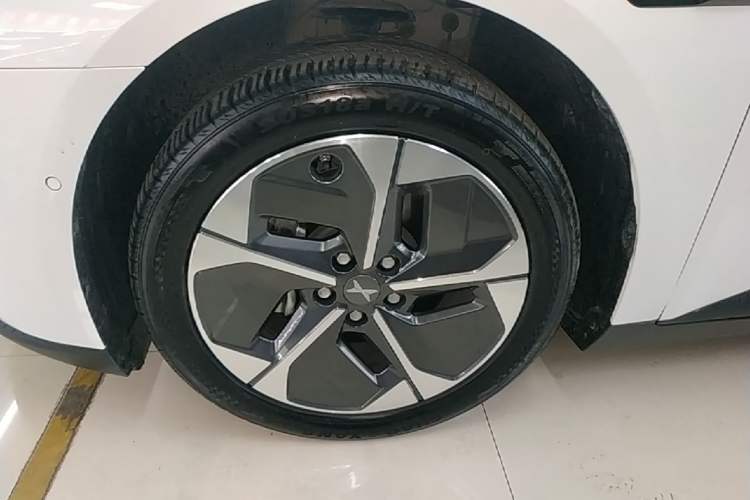 Used XPeng MONA M03 2024 515 Long-Range Left Front Wheel Hub