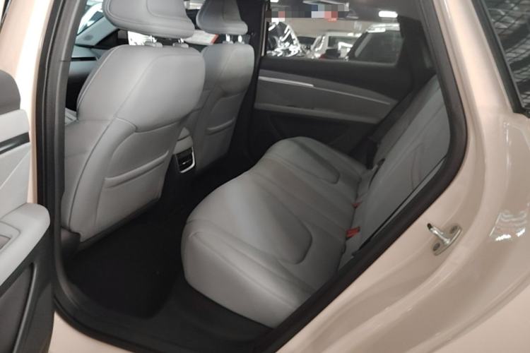 Used XPeng MONA M03 2024 620 with Ultra-Long Range Left Rear Seat