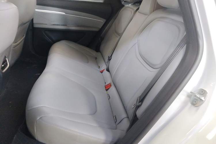 Used XPeng MONA M03 2024 620 with Ultra-Long Range Left Rear Seat