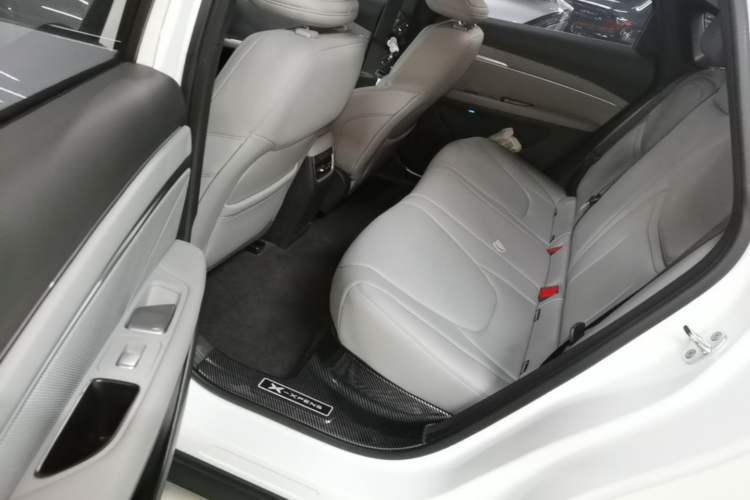 Used XPeng MONA M03 2024 620 with Ultra-Long Range Left Rear Seat