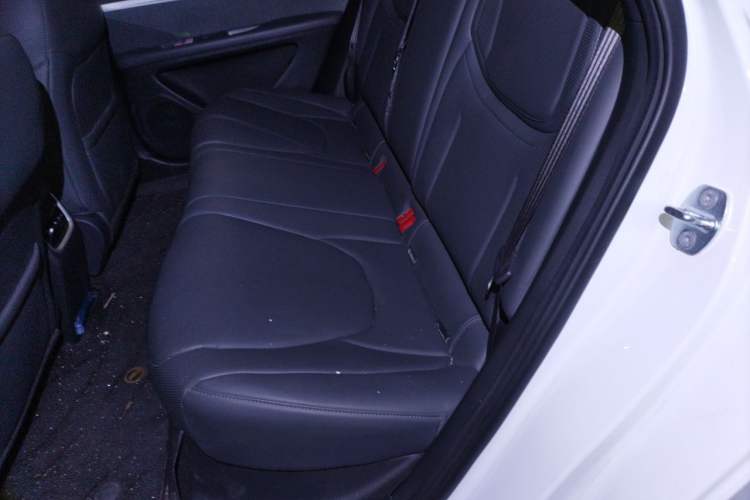 Used XPeng MONA M03 2024 620 with Ultra-Long Range Left Rear Seat
