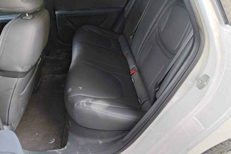 Used XPeng MONA M03 2024 620 with Ultra-Long Range Left Rear Seat