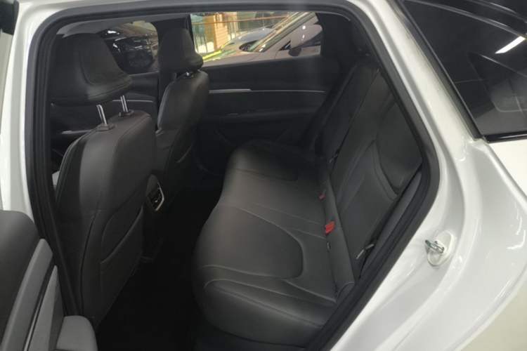 Used XPeng MONA M03 2024 620 with Ultra-Long Range Left Rear Seat
