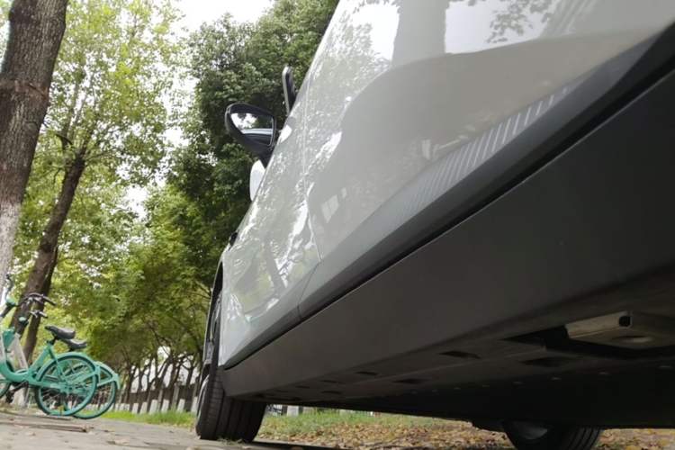 Used XPeng MONA M03 2024 620 with Ultra-Long Range Left Side Sill