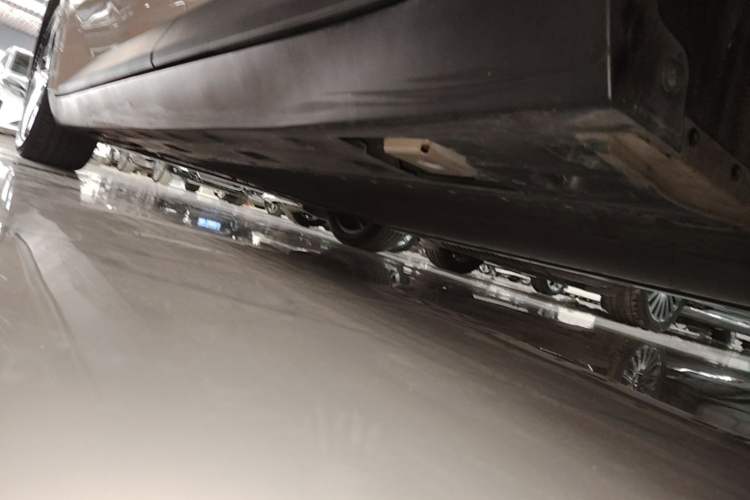 Used XPeng MONA M03 2024 620 with Ultra-Long Range Left Side Sill