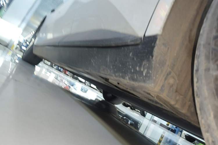 Used XPeng MONA M03 2024 620 with Ultra-Long Range Left Side Sill