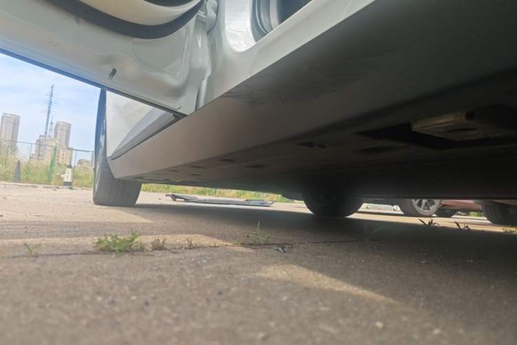 Used XPeng MONA M03 2024 620 with Ultra-Long Range Left Side Sill