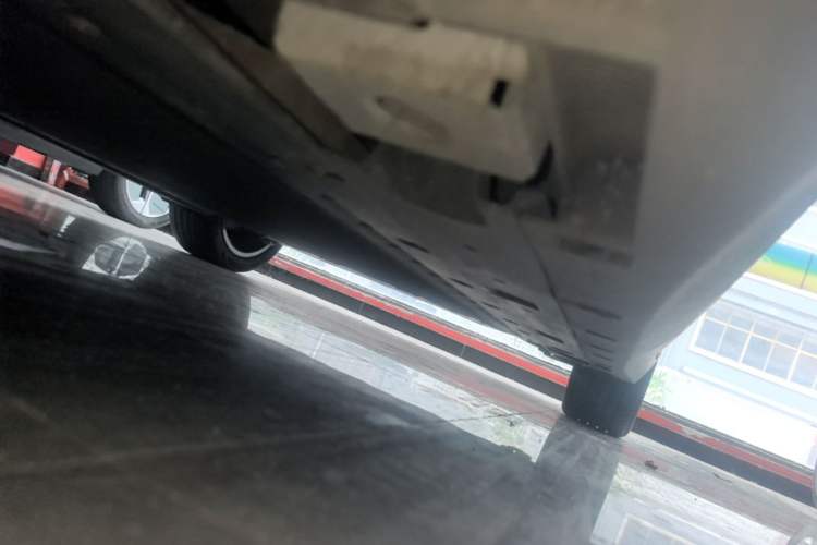 Used XPeng MONA M03 2024 620 with Ultra-Long Range Left Side Sill
