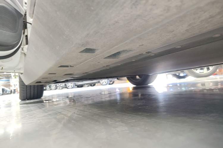 Used XPeng MONA M03 2024 620 with Ultra-Long Range Left Side Sill