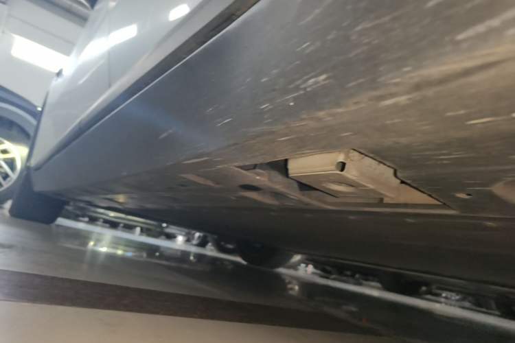 Used XPeng MONA M03 2024 515 Long-Range Left Side Sill