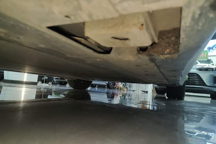 Used XPeng MONA M03 2024 515 Long-Range Left Side Sill