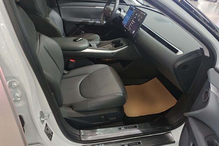 Used XPeng MONA M03 2024 515 Long-Range Right Front Seat