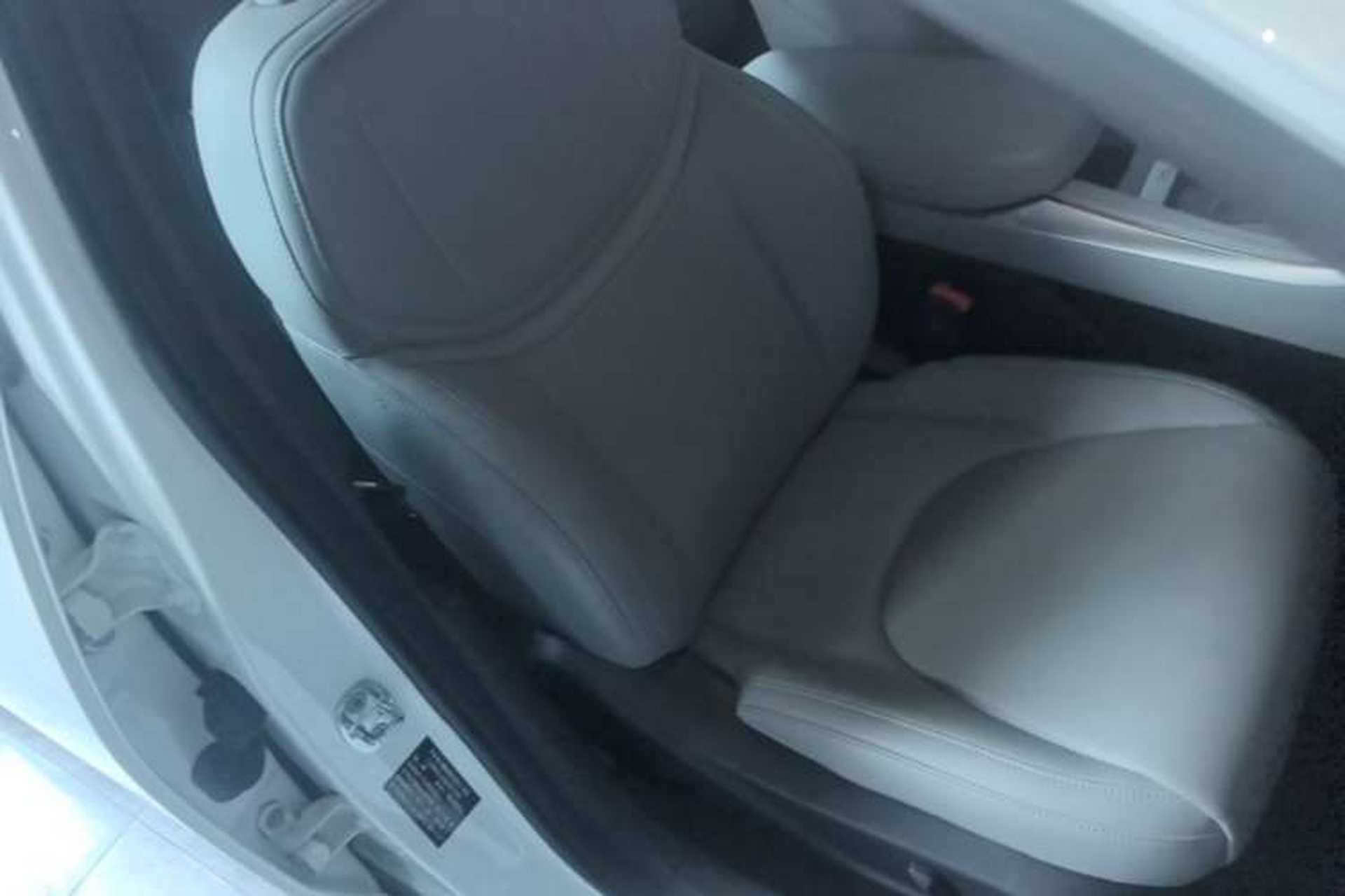Used XPeng MONA M03 2024 620 with Ultra-Long Range Right Front Seat