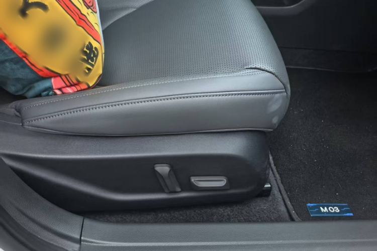 Used XPeng MONA M03 2024 620 with Ultra-Long Range Right Front Seat