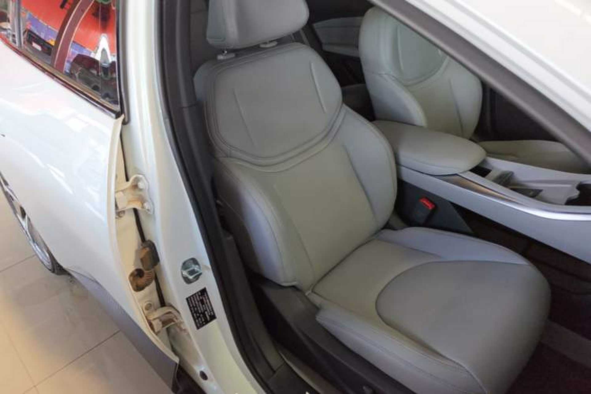 Used XPeng MONA M03 2024 620 with Ultra-Long Range Right Front Seat