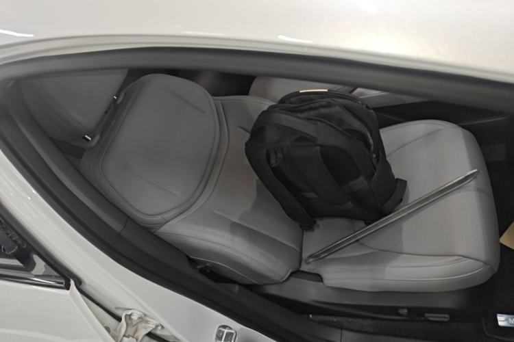 Used XPeng MONA M03 2024 620 with Ultra-Long Range Right Front Seat