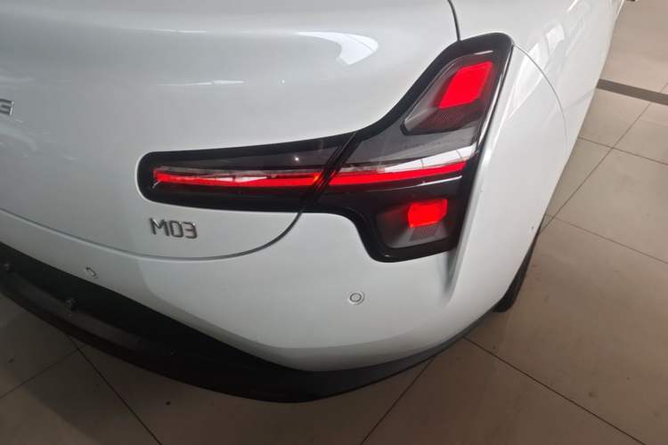 Used XPeng MONA M03 2024 620 with Ultra-Long Range Right Rear Taillight