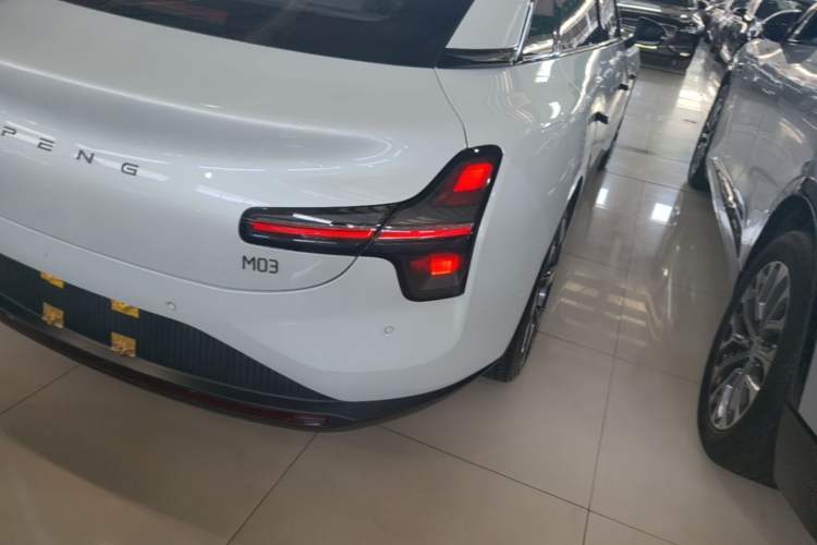 Used XPeng MONA M03 2024 620 with Ultra-Long Range Right Rear Taillight