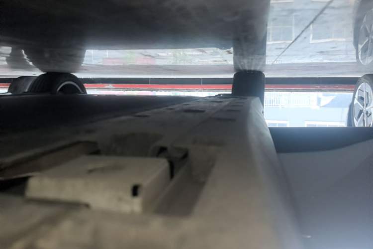 Used XPeng MONA M03 2024 620 with Ultra-Long Range Right Side Sill