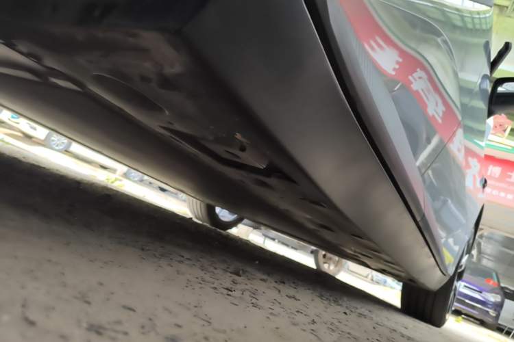 Used XPeng MONA M03 2024 515 Long-Range Right Side Sill