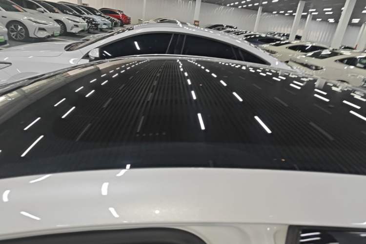 Used XPeng MONA M03 2024 620 with Ultra-Long Range Roof