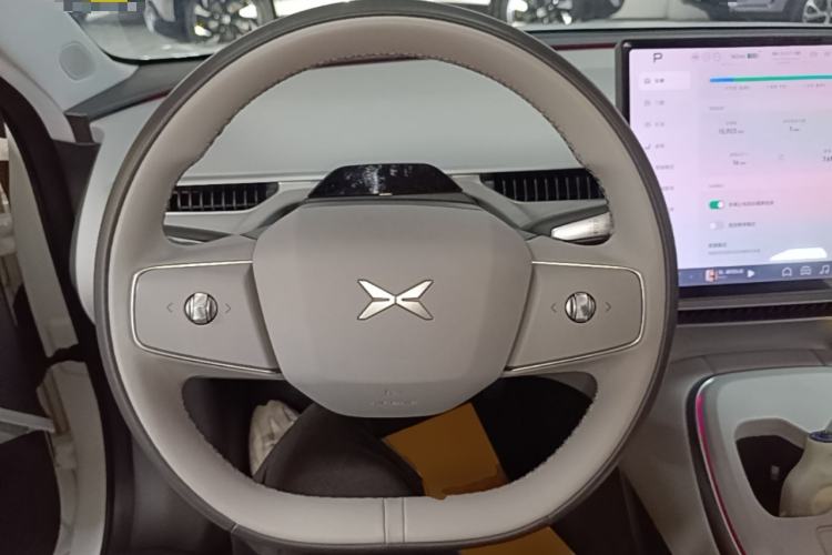 Used XPeng MONA M03 2024 620 with Ultra-Long Range Steering Wheel