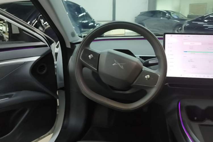Used XPeng MONA M03 2024 620 with Ultra-Long Range Steering Wheel