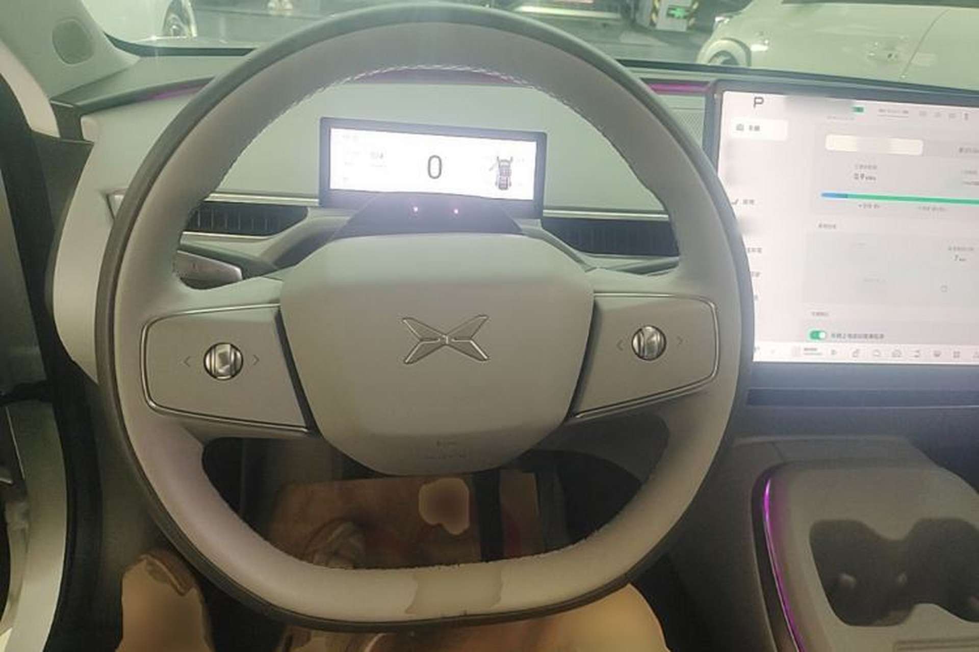 Used XPeng MONA M03 2024 620 with Ultra-Long Range Steering Wheel