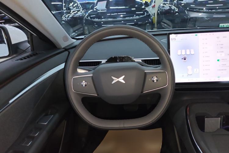 Used XPeng MONA M03 2024 620 with Ultra-Long Range Steering Wheel
