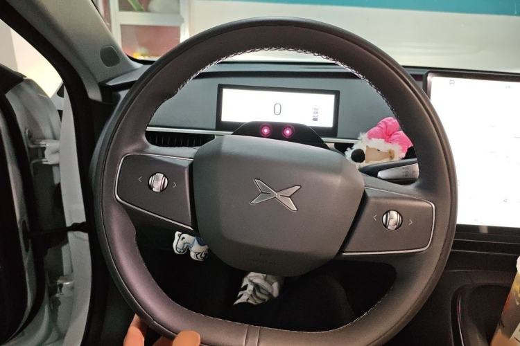 Used XPeng MONA M03 2024 620 with Ultra-Long Range Steering Wheel