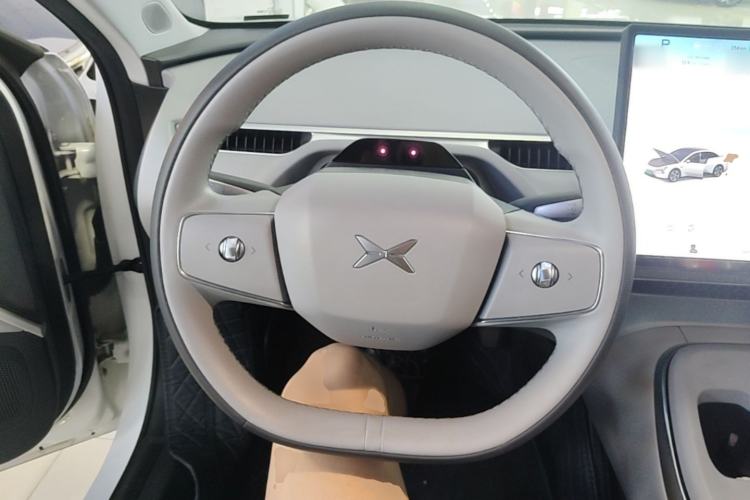 Used XPeng MONA M03 2024 620 with Ultra-Long Range Steering Wheel