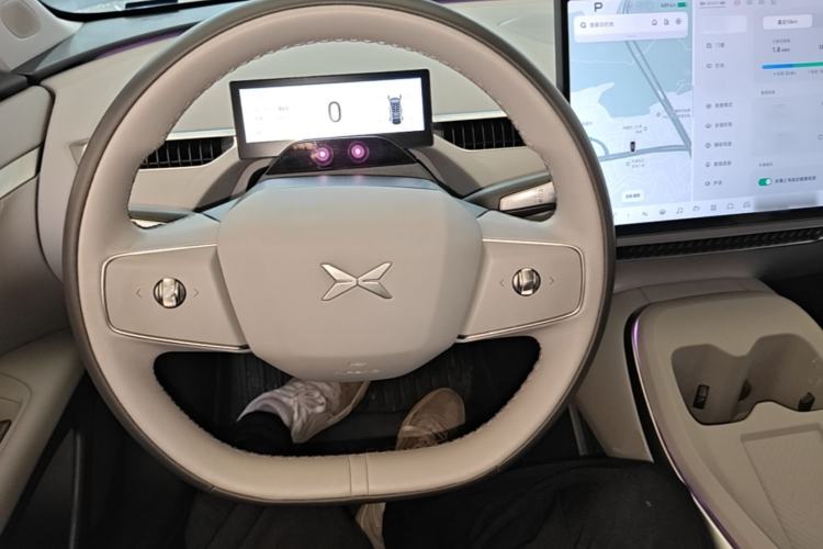 Used XPeng MONA M03 2024 620 with Ultra-Long Range Steering Wheel