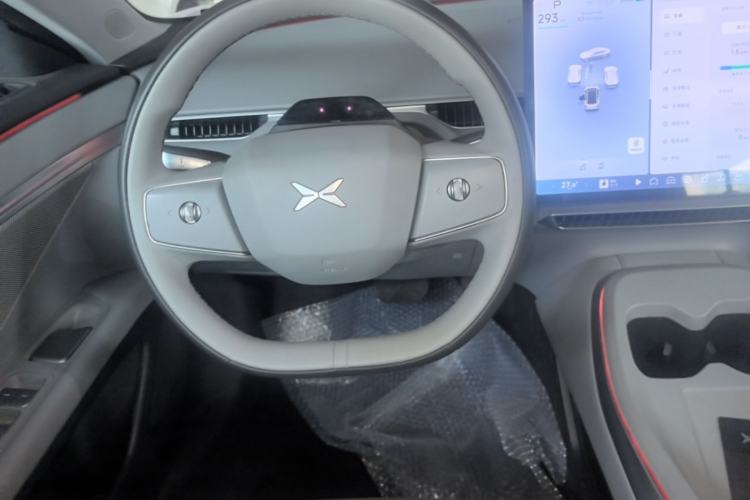 Used XPeng MONA M03 2024 620 with Ultra-Long Range Steering Wheel