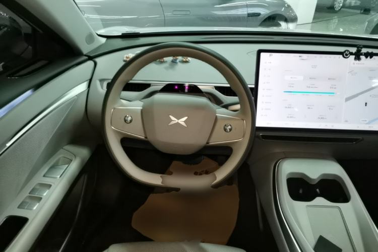 Used XPeng MONA M03 2024 620 with Ultra-Long Range Steering Wheel