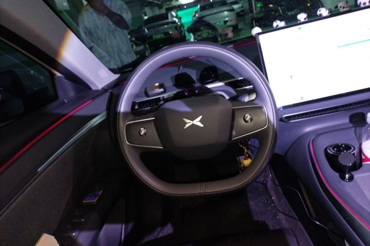 Used XPeng MONA M03 2024 620 with Ultra-Long Range Steering Wheel