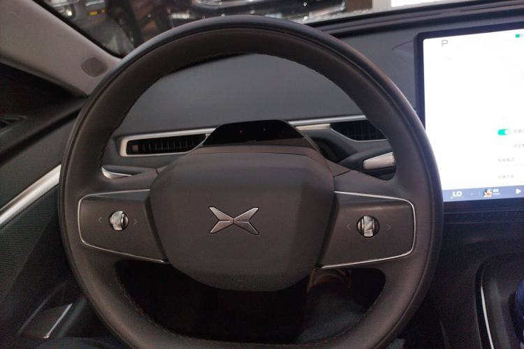 Used XPeng MONA M03 2024 620 with Ultra-Long Range Steering Wheel