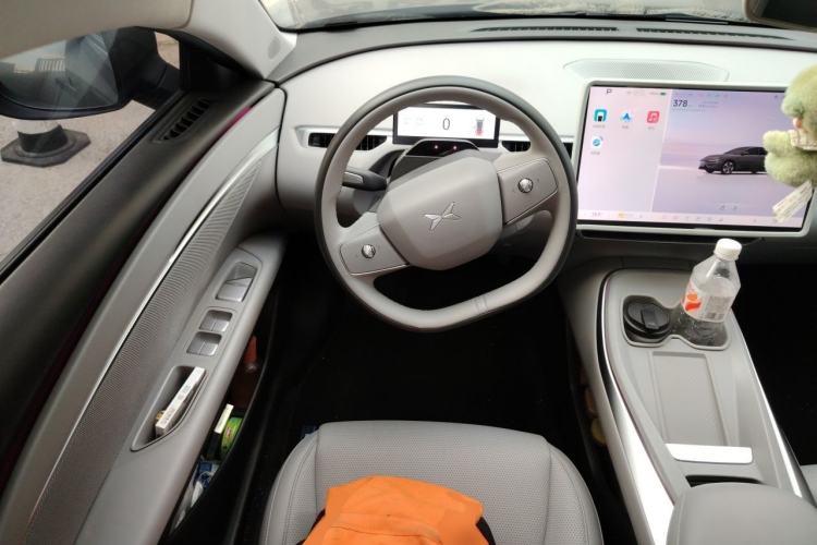 Used XPeng MONA M03 2024 620 with Ultra-Long Range Steering Wheel