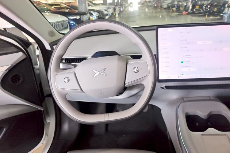 Used XPeng MONA M03 2024 620 with Ultra-Long Range Steering Wheel