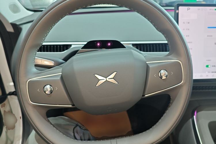 Used XPeng MONA M03 2024 620 with Ultra-Long Range Steering Wheel