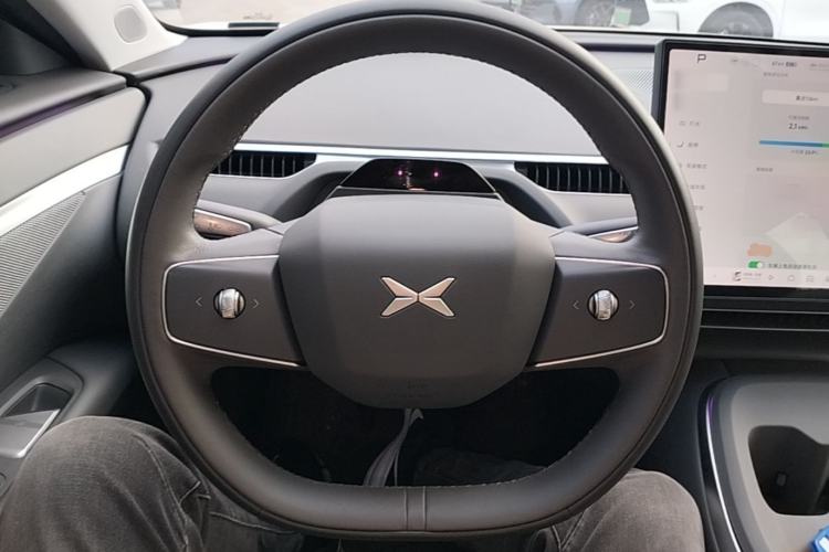 Used XPeng MONA M03 2024 620 with Ultra-Long Range Steering Wheel