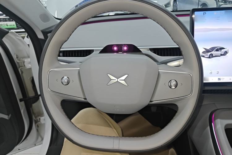 Used XPeng MONA M03 2024 620 with Ultra-Long Range Steering Wheel