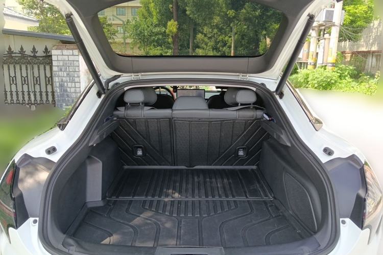 Used XPeng MONA M03 2024 620 with Ultra-Long Range Trunk