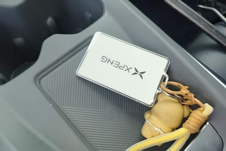 Used XPeng MONA M03 2024 620 with Ultra-Long Range Vehicle Key