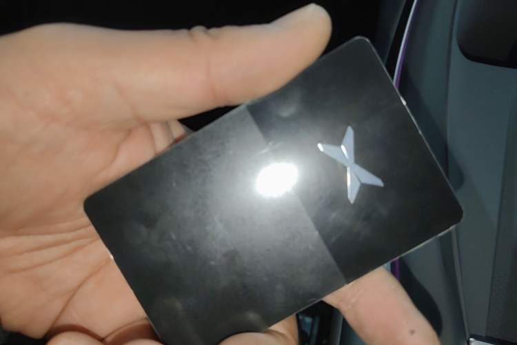Used XPeng MONA M03 2024 620 with Ultra-Long Range Vehicle Key